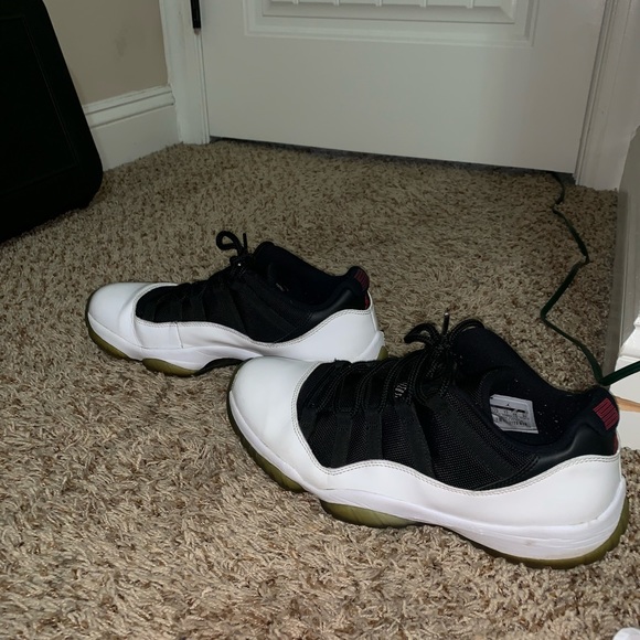 Jordan 11 tuxedo - Picture 5 of 5